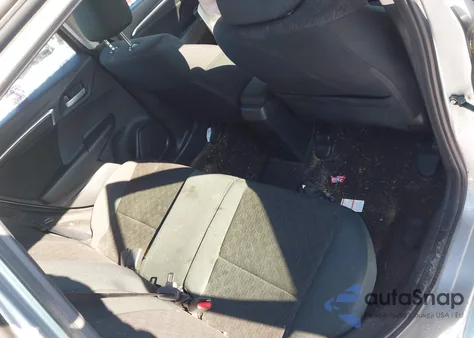 2017 Honda Fit Lx z USA, uszkodzony, nr VIN 3HGGK5H53HM708243